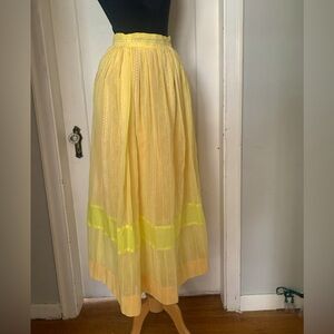 Charming 1960s Vintage Yellow Cotton Prairie Skirt Petticoat Flowing & Timeless